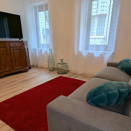 Spazioso E Completo Appartamento Con 3 Camere, Doppi Servizi, Fino A 8 Posti Letto Pedavena Eksteriør bilde